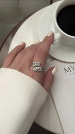 انگشتر طرح جواهر چپ و راستی